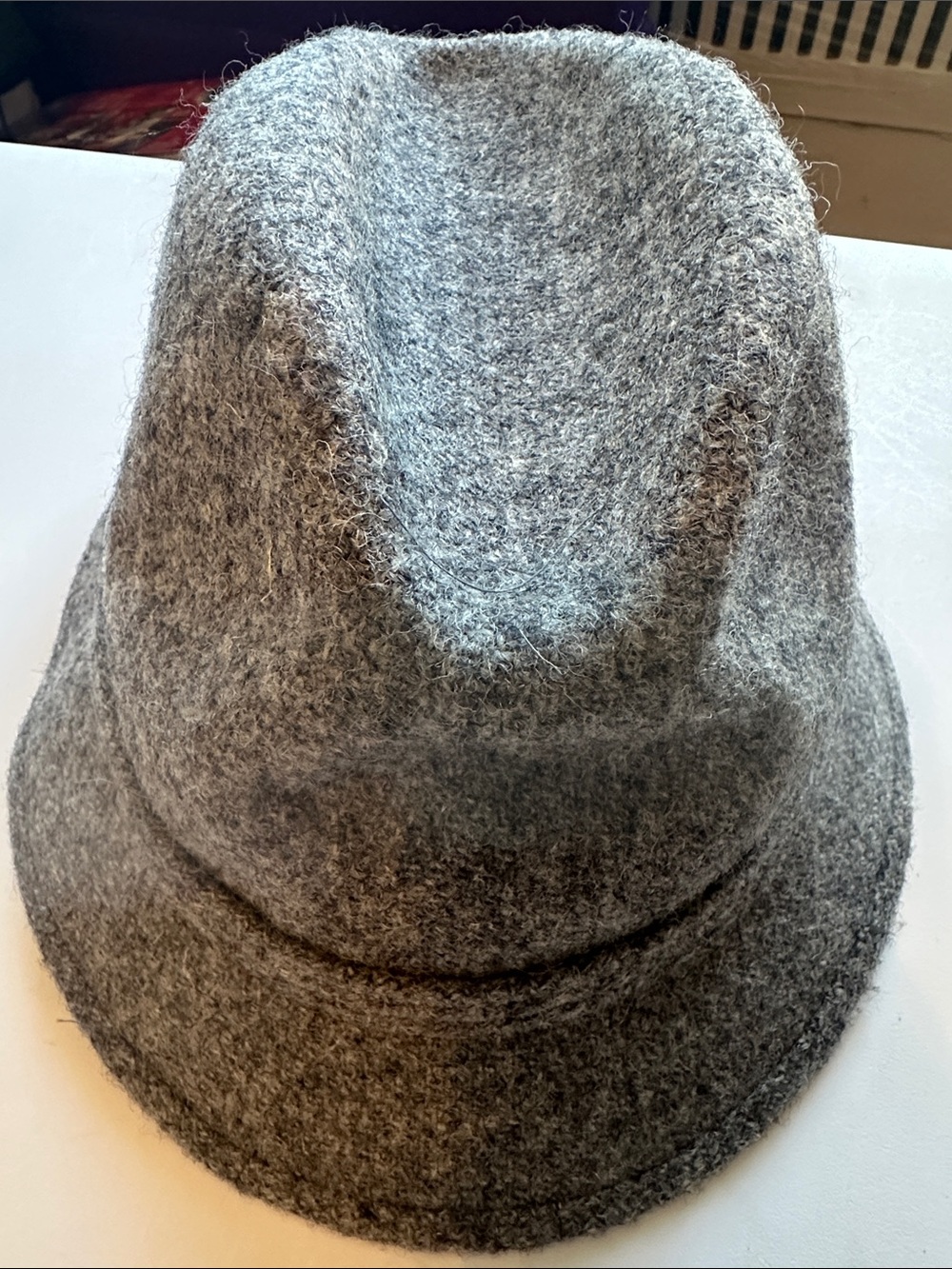 UNISEX Gray Wool Felt Fedora Hat - Timeless Style